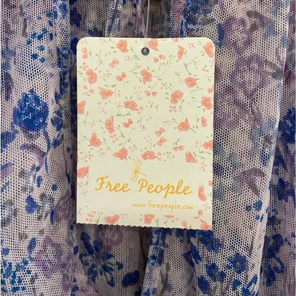 **NWT** Free People Sheer flower blouse - Picture 4 of 5